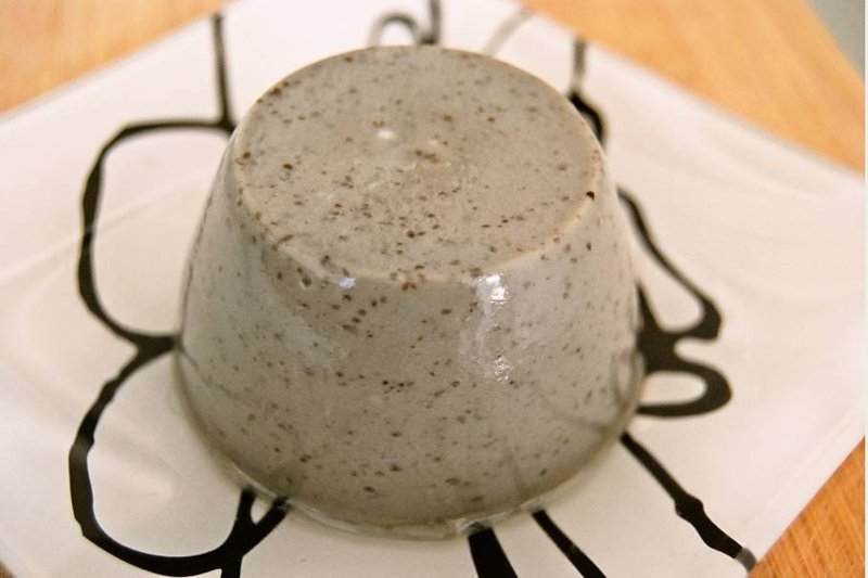 ◆黑木耳雪绵酪x芝麻◆蛋奶素甜品、香醇绵滑 - 蛋糕/甜点 - 新鲜食材 灰色