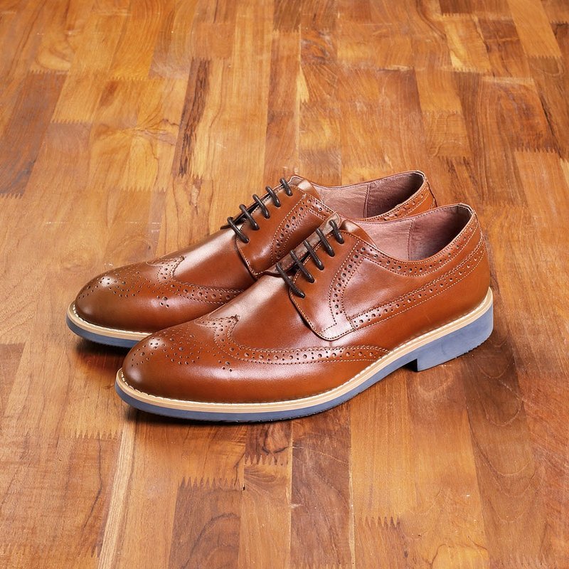 Vanger 优雅美型·风雅经典长翼纹雕花德比鞋 Va198咖 - 男款休闲鞋 - 真皮 咖啡色