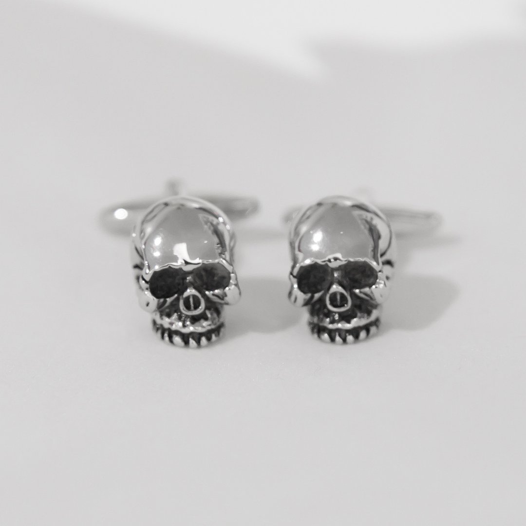 骷颅 袖扣 银色 SKULL CUFFLINKS - 袖扣 - 其他金属 