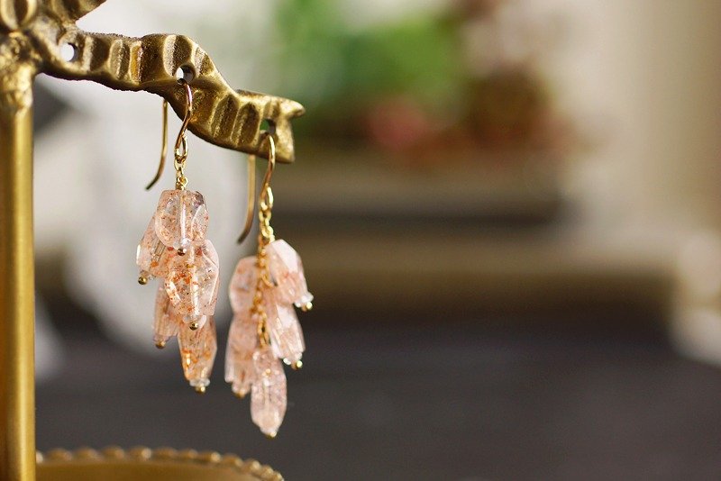 14kgf-Feuilles Mortes Pierce - 耳环/耳夹 - 宝石 粉红色