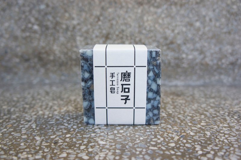 Handmade Taiwan Terrazzo Soap 台湾磨石子手工皂 - 黑色 - 肥皂/手工皂 - 其他材质 黑色