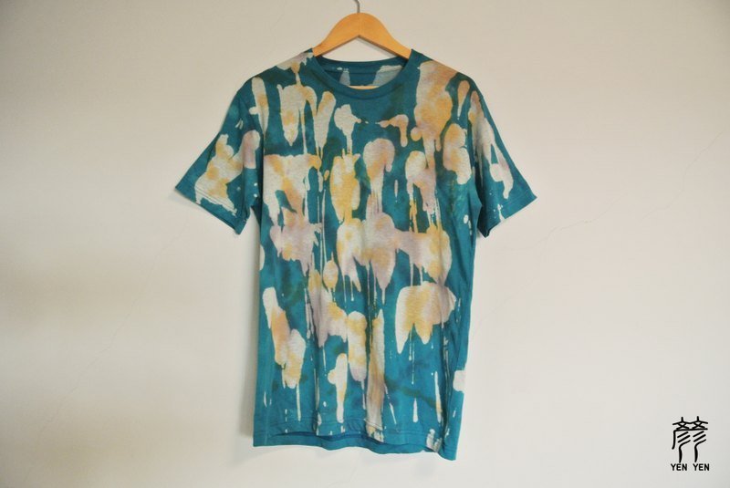 彦彦手染 - Yen Yen  彩色渲染衣 短袖。 T恤。嬉皮。 - 女装 T 恤 - 棉．麻 多色