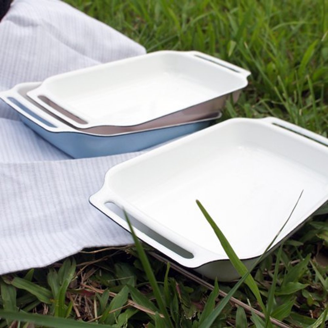 就爱珐琅_复古蓝边器皿小盘3入组 porcelain enamel  tablewares (white, macaroon blue, pink / 3 in one) - 浅碟/小碟子 - 其他金属 白色
