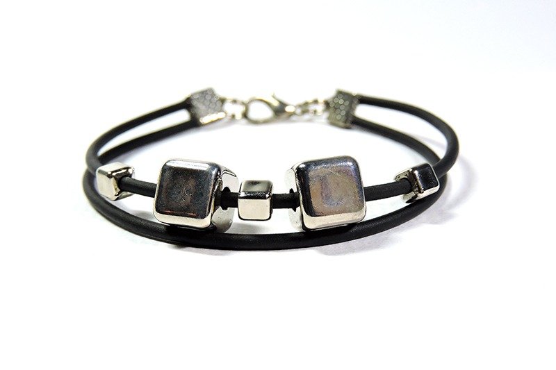 正方形  手作手链 - 手链/手环 - 其他材质 黑色