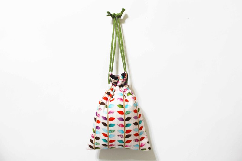 [CURLY CURLY] 角枝 /铺棉相机束口袋 - 相机包/相机袋 - 其他材质 多色