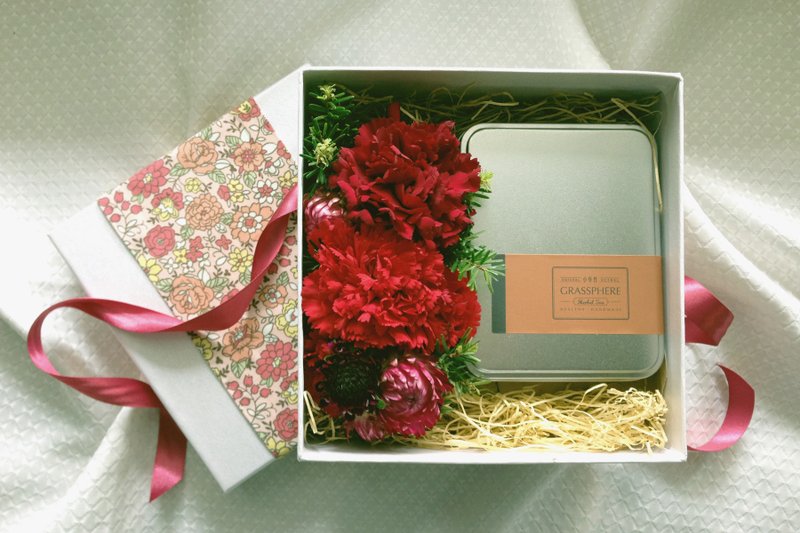 母亲节限定《赤．子花礼》｜香草茶礼 x 特制花礼 x  手写卡片，低温宅配预购免运 - 茶 - 新鲜食材 红色