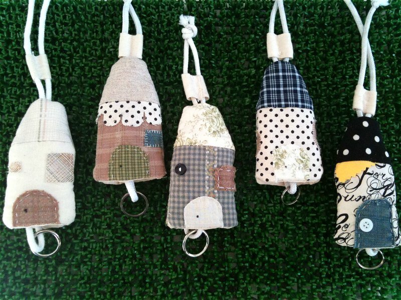 乡村风森林里的拼布钥匙圈小屋 - 其他 - 其他材质 卡其色