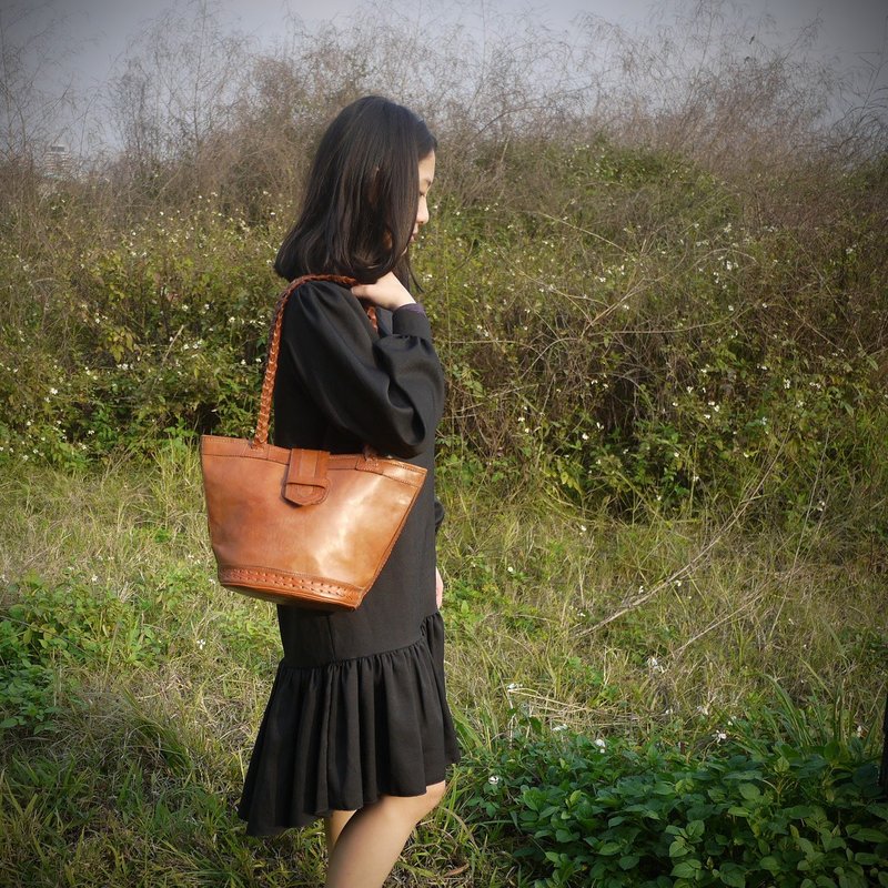 ShiKa夕卡//橘咖色皮边手提包{A2-062} - 手提包/手提袋 - 其他材质 