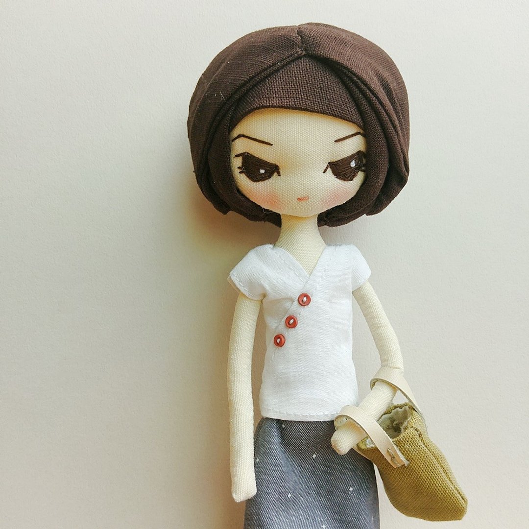 夏天的女孩(穿白衣搭哈伦裤) - 其他 - 其他材质 白色