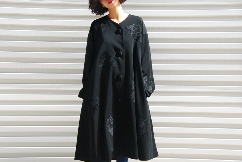 古着大钮扣立体花朵大衣 - 女装休闲/机能外套 - 其他材质 