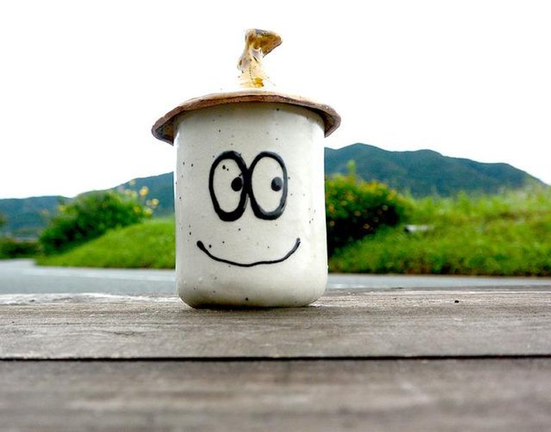 表情陶杯 附橡果帽子杯盖#3（大） - 花瓶/陶器 - 其他材质 白色