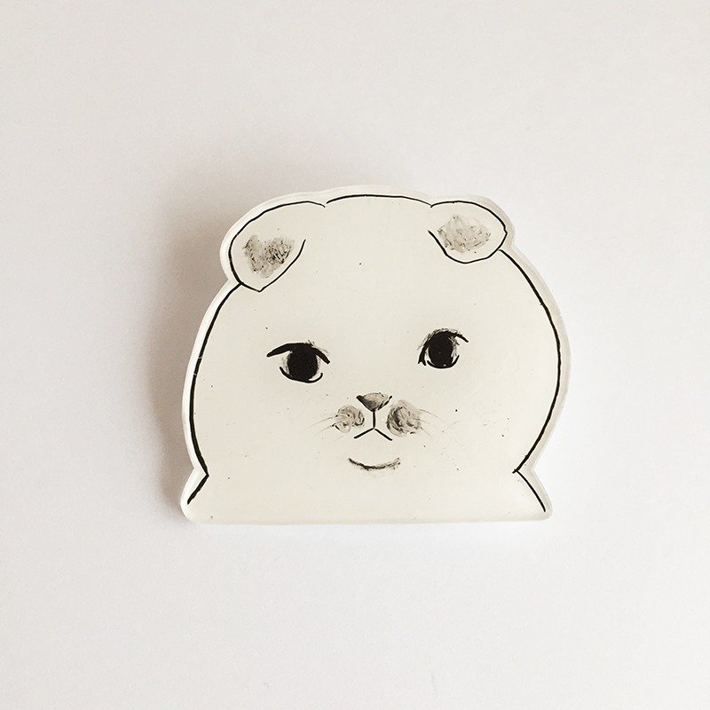 胸针 别针 / 苏格兰摺耳猫 - 胸针 - 塑料 白色