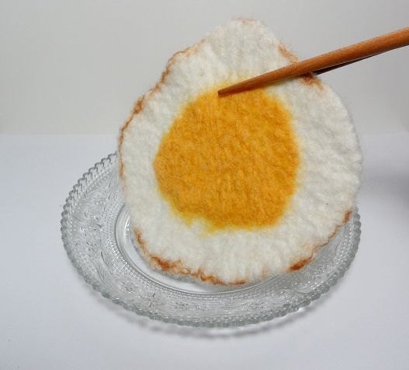 羊毛毡 ♥  新鲜研选 - 【纯正土鸡荷包蛋】造型杯垫 - 杯垫 - 羊毛 白色