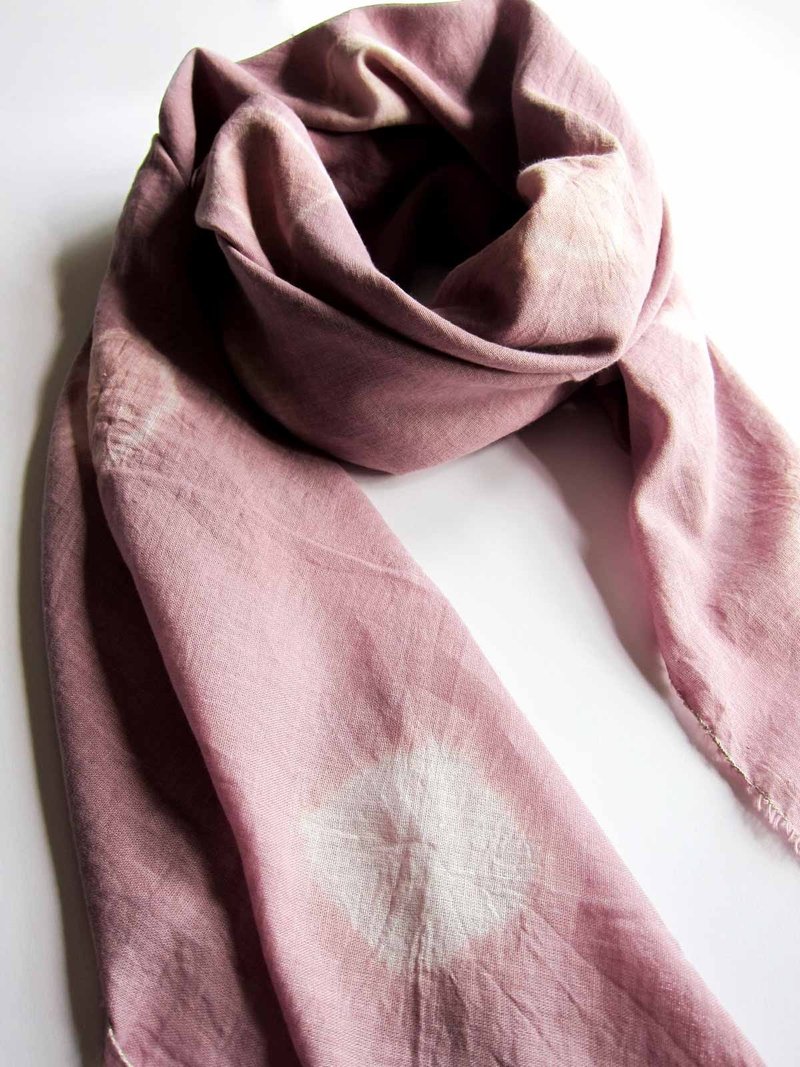 苏木植物染围巾 Valentine's gift.情人节 - 丝巾 - 棉．麻 紫色