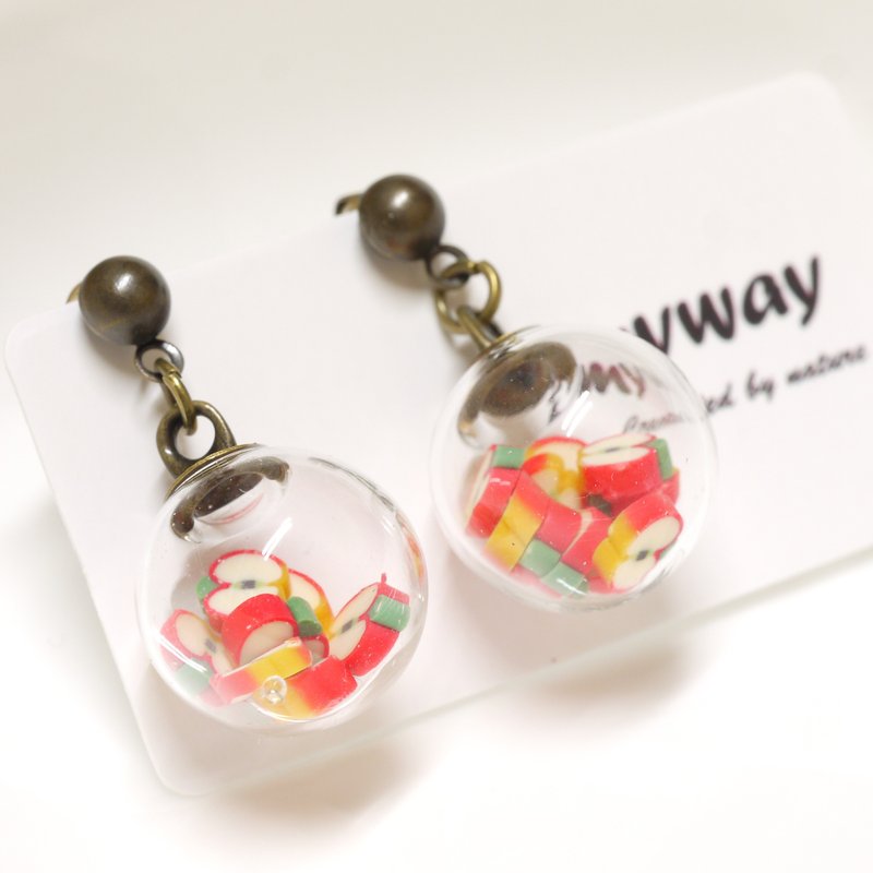 爱家作- OMYWAY DIY 苹果 玻璃球 耳针 耳环 耳勾 垂挂 耳夹 - 耳环/耳夹 - 纸 白色