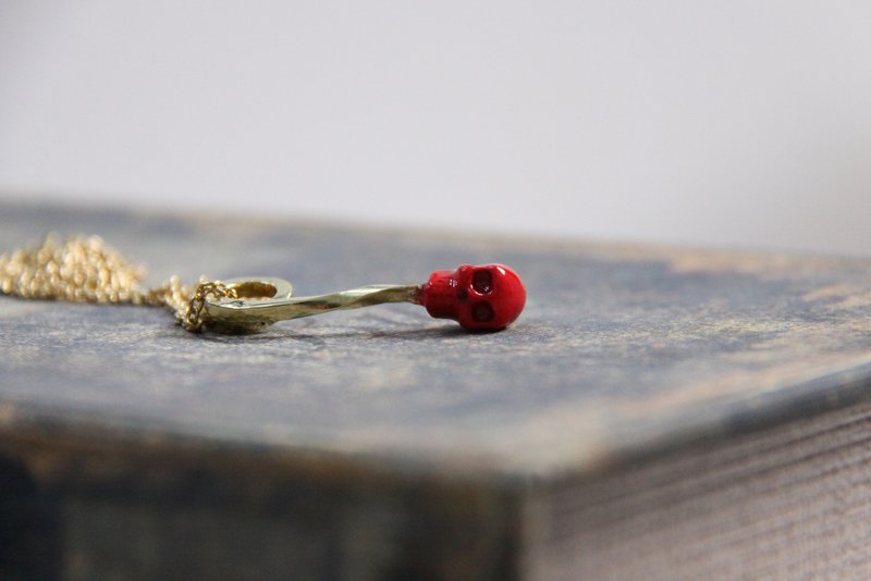 红骷髅黄铜庞克项链 - 项链 - 其他金属 金色