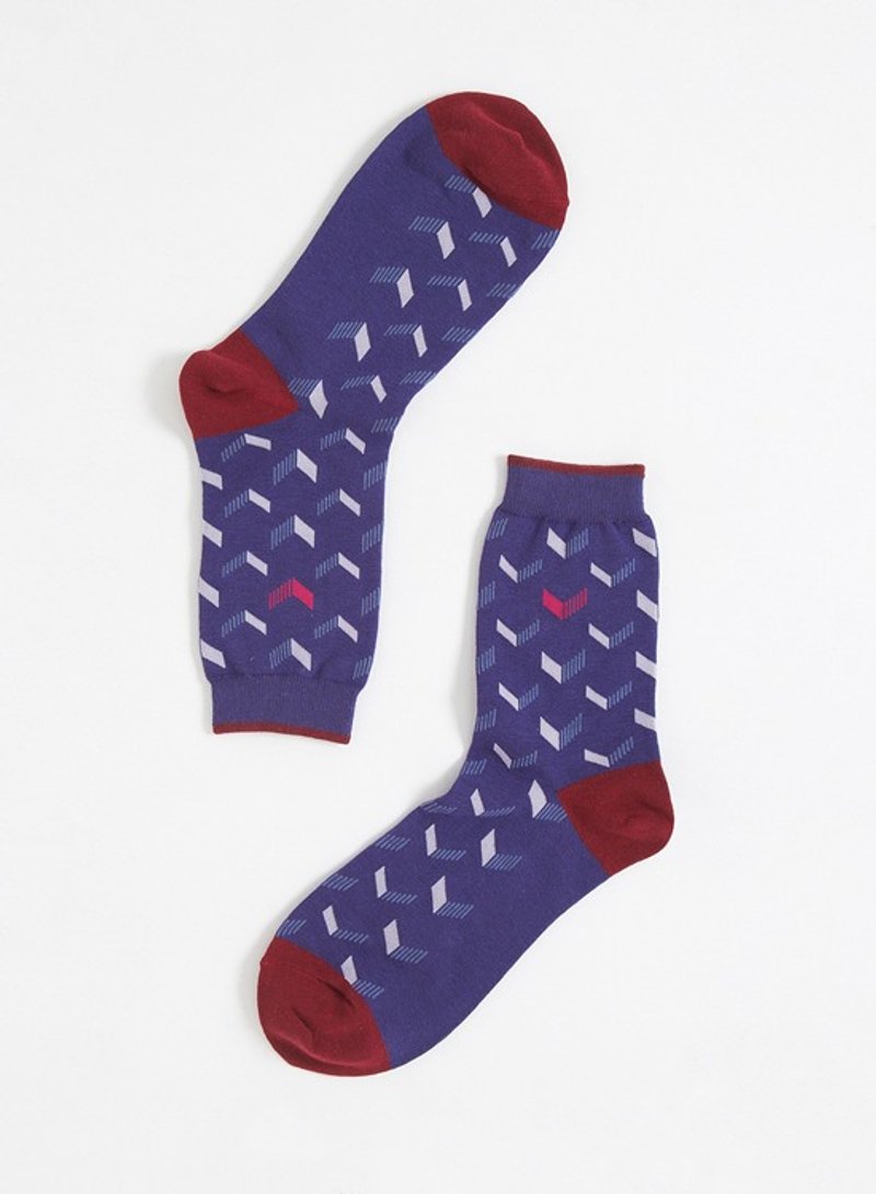 【办公室恋情】 OutOfOffice / 几何爱心情侣袜子 / 紫色 / 中筒袜 - 袜子 - 棉．麻 紫色