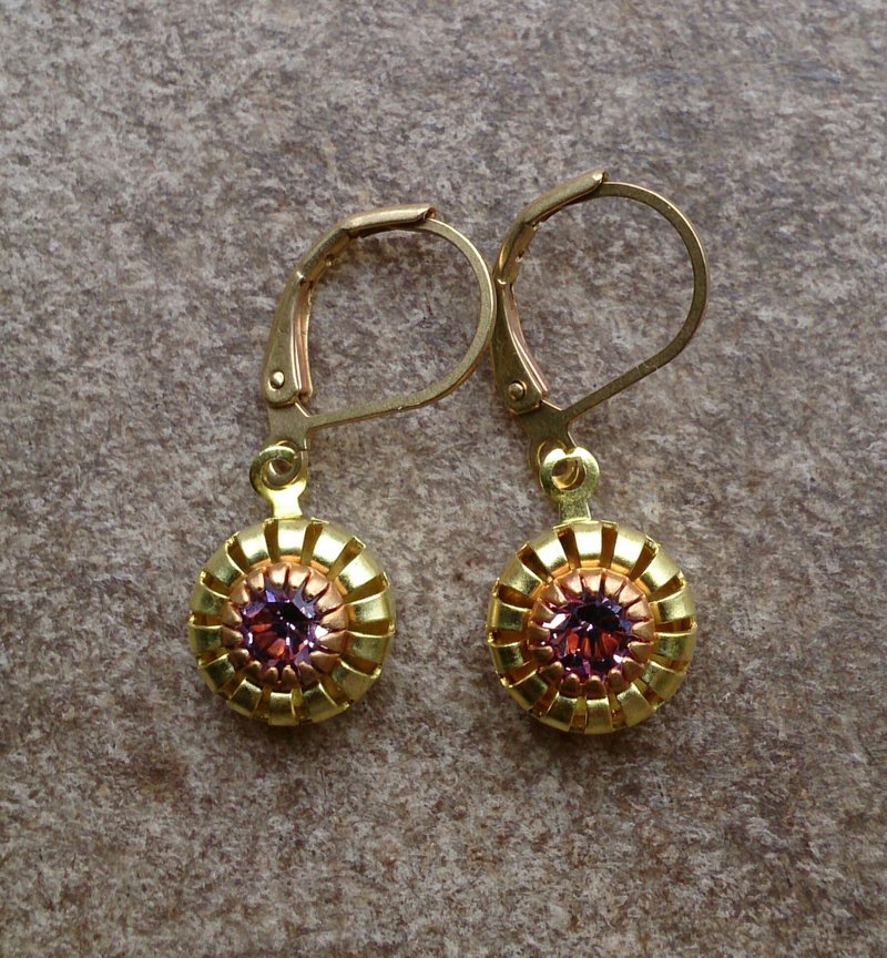 少女花冠耳环(紫水晶色) - 耳环/耳夹 - 宝石 紫色