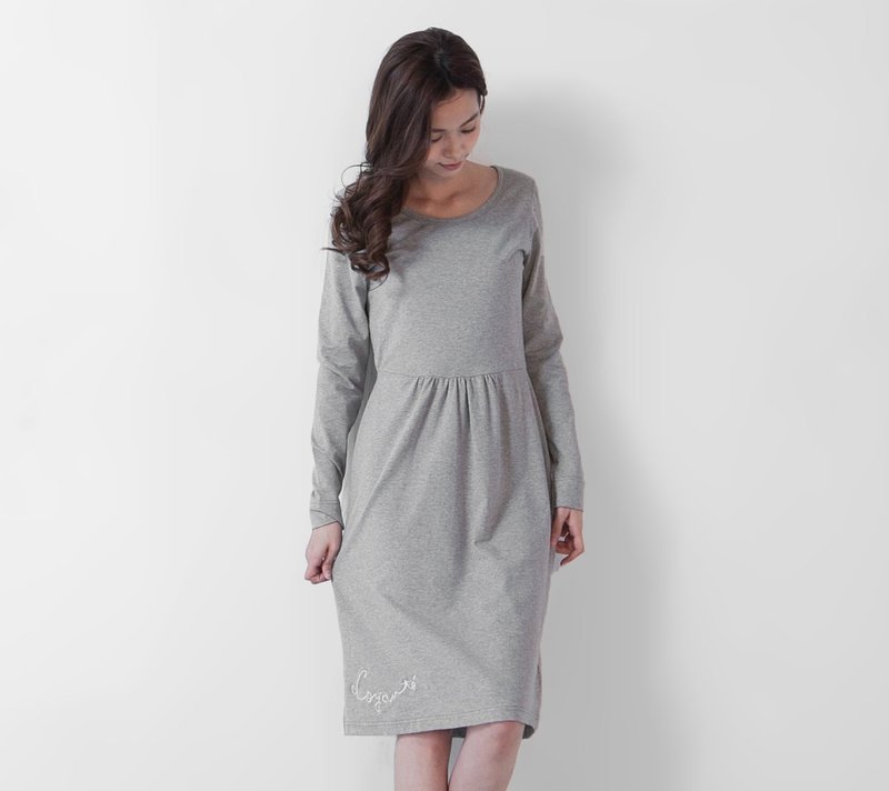 SU:MI said Loyaute电绣长袖娃娃洋装●3AF161_麻花灰 - 洋装/连衣裙 - 棉．麻 灰色