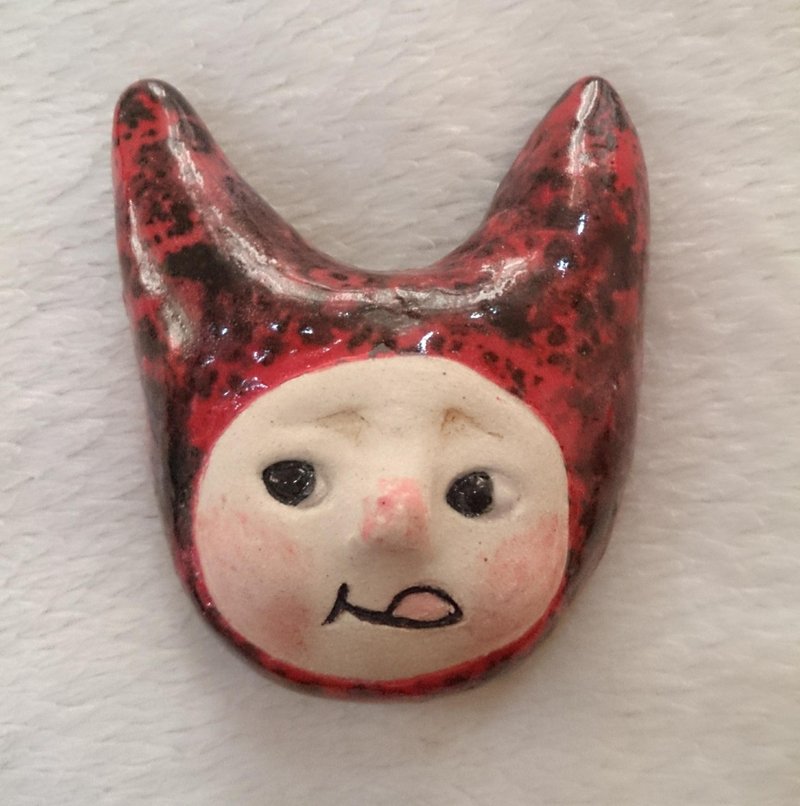 baby face-打翻红墨水/【定制化别针或磁铁二选一!!!】 - 花瓶/陶器 - 其他材质 红色