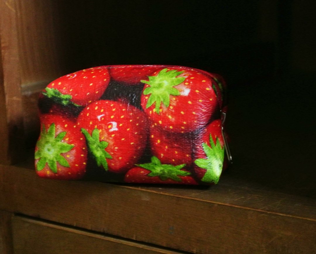 【 T - C 】 Strawberry 手工 零钱包 可挂包包 当钥匙圈 - 零钱包 - 其他材质 