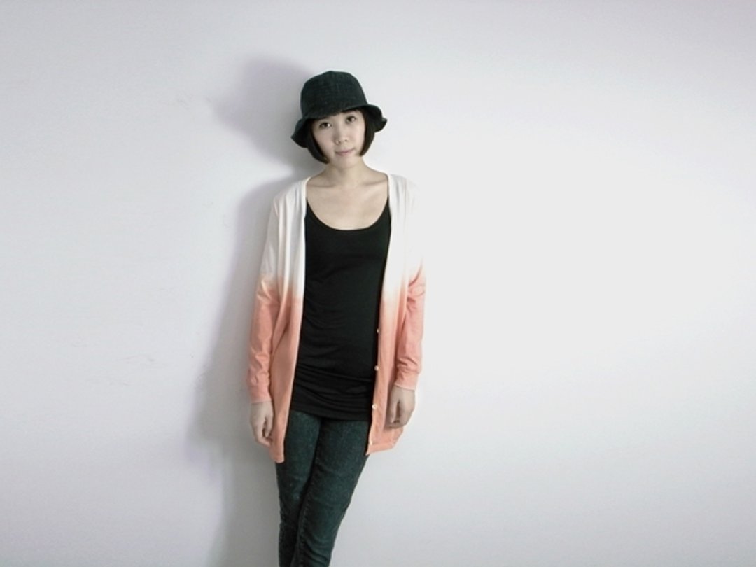 I . A . N Design 茜草渐层染 长袖特殊版型小外套 有机棉 Organic CottonCotton - 女装休闲/机能外套 - 其他材质 
