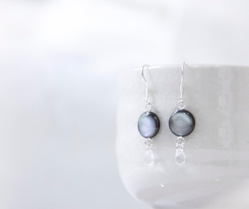 黑白系 / 银湖 - 黑蝶贝 925银耳环 - 耳环/耳夹 - 宝石 银色