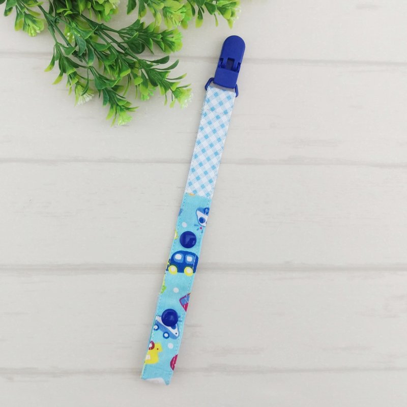 Q版小汽车。手工奶嘴链 - 围嘴/口水巾 - 棉．麻 蓝色