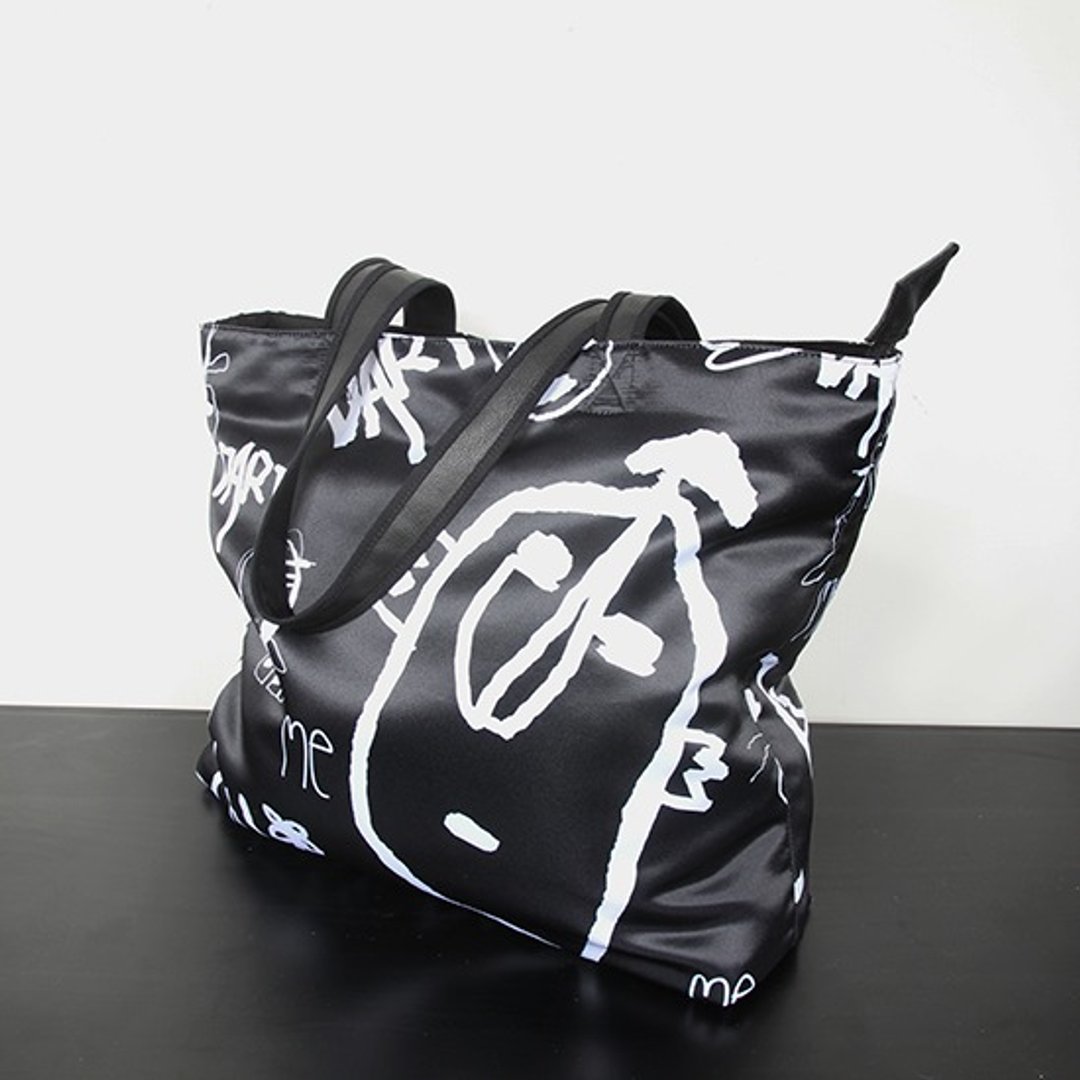 DART ME :: AVE. 80 FACES 童趣涂鸦 PRINTED TOTE 休闲 | 印花 | 手提 | 肩背 | 托特包 - 侧背包/斜挎包 - 其他材质 黑色
