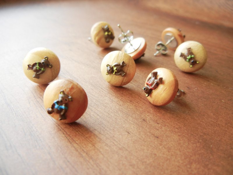 *coucoubird*小熊耳环 - 耳环/耳夹 - 木头 咖啡色