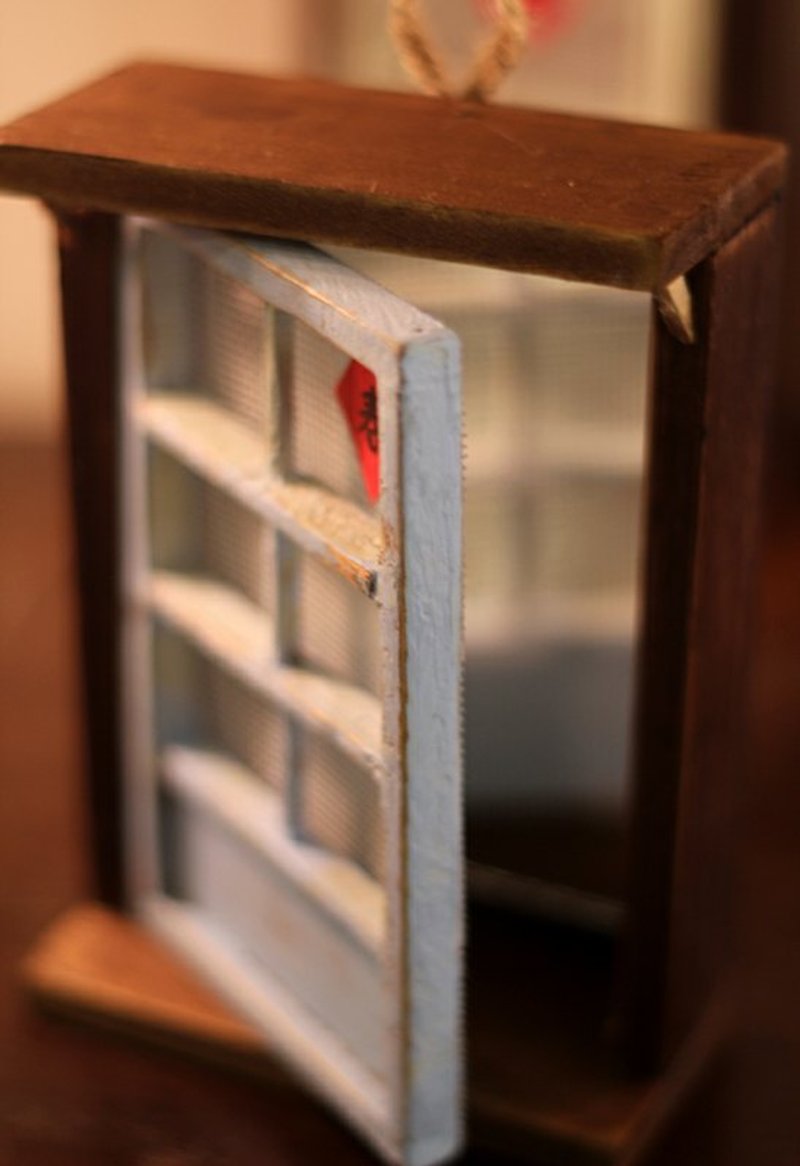 蓝色大门纱窗镜子 - 摆饰 - 木头 蓝色