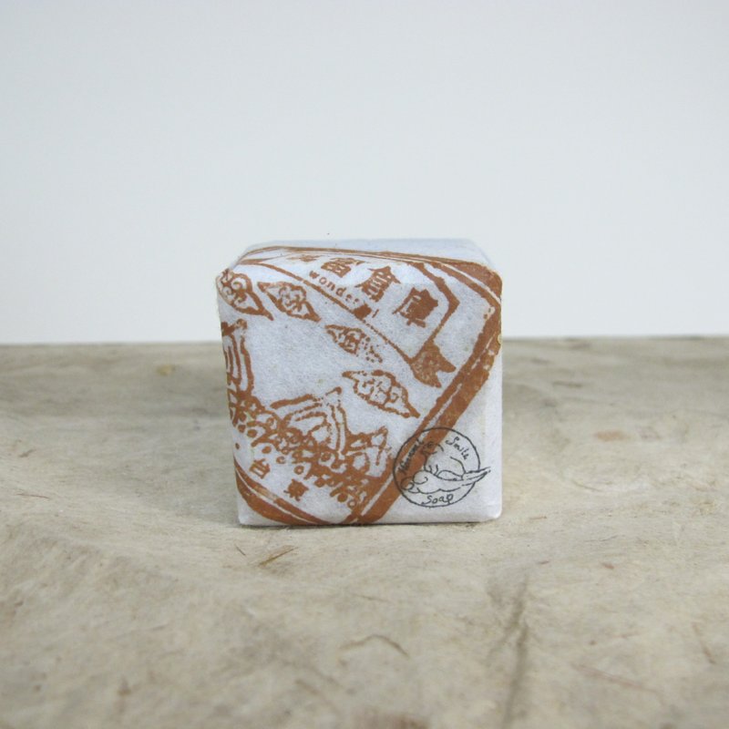 菸草手工皂Tobacco Hand-Made Soap -小 - 香薰/精油/线香 - 其他材质 咖啡色