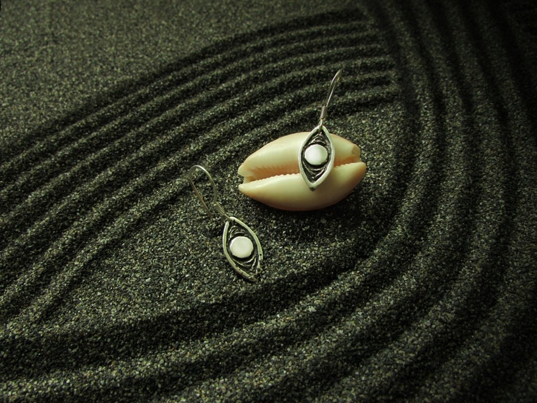 eye earrings_眼睛耳环 | mittag jewelry | 设计师手工 纯银耳环 - 耳环/耳夹 - 银 银色