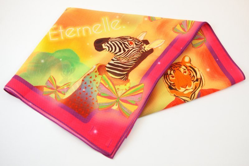 Asama设计师丝巾/ 漂浮宇宙 Cosmic - 丝巾 - 其他材质 多色