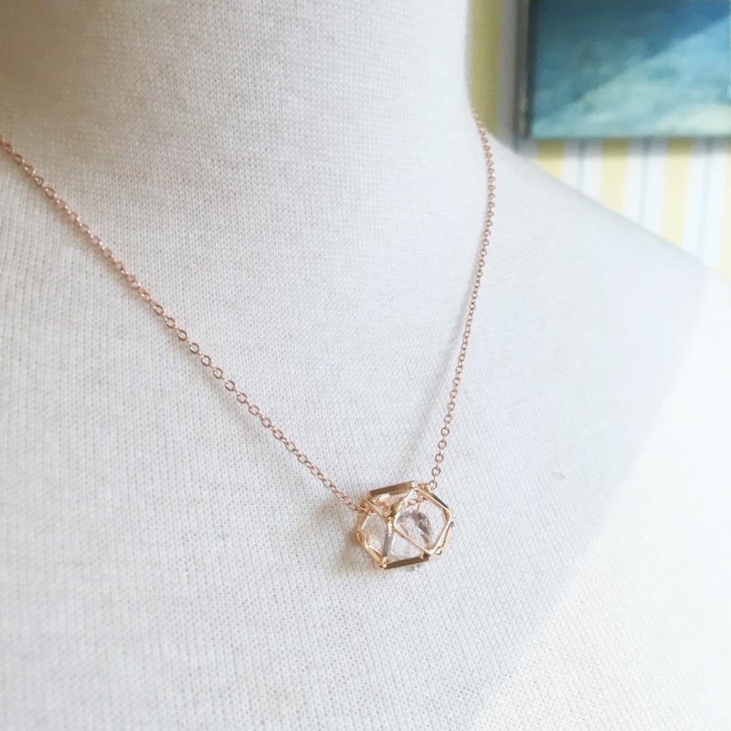 《LaPerle》几何钻石形吊坠 项链 颈链 镀16k玫瑰金金黄铜 圣诞礼物 Handmade 手作 - 颈链 - 其他材质 橘色