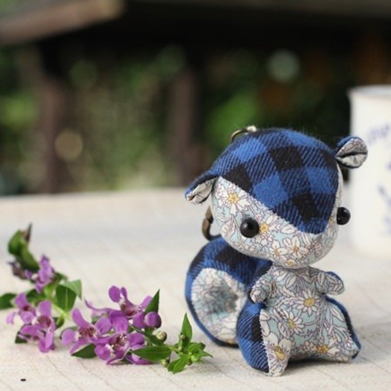 蓝天下的小白菊松鼠吊饰、挂件·彩虹森林 - 吊饰 - 其他材质 蓝色