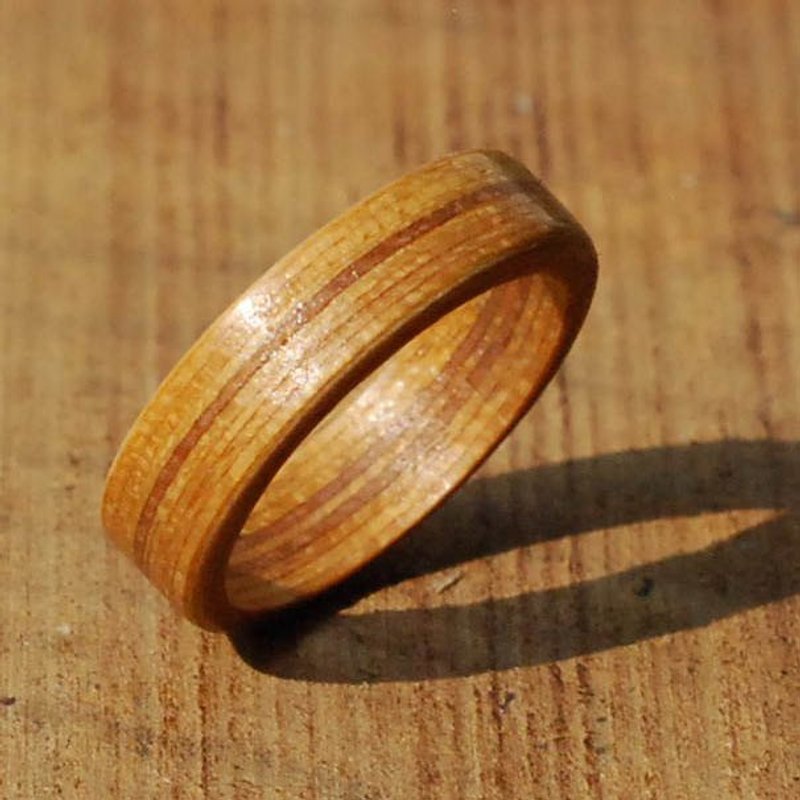 柚木条纹圆形木头戒指 （订制）手工订制  防小人尾戒  / 情人对戒 - 戒指 - 木头 橘色