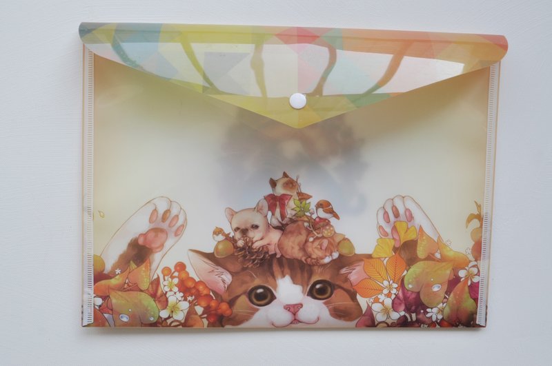 出7蛋ＣＣ款A4 PVC钮扣文件夹 - 文件夹/资料夹 - 塑料 多色