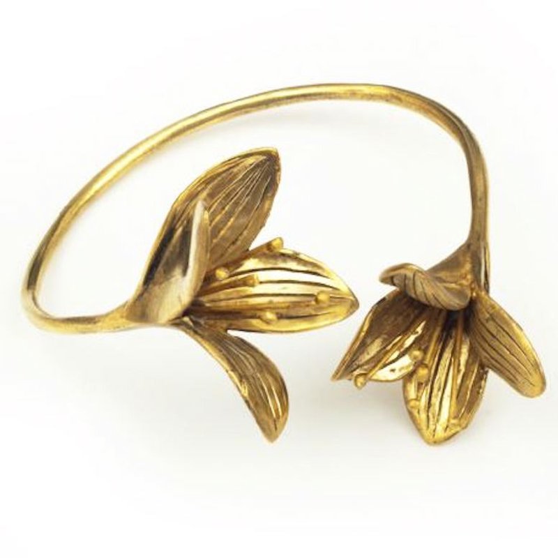 Lily flower bangle in brass ,Rocker jewelry ,Skull jewelry,Biker jewelry - 手链/手环 - 其他金属 