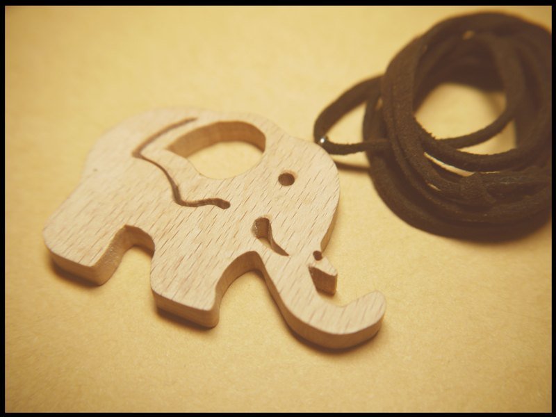 客制化造型动物项炼 - 项链 - 木头 