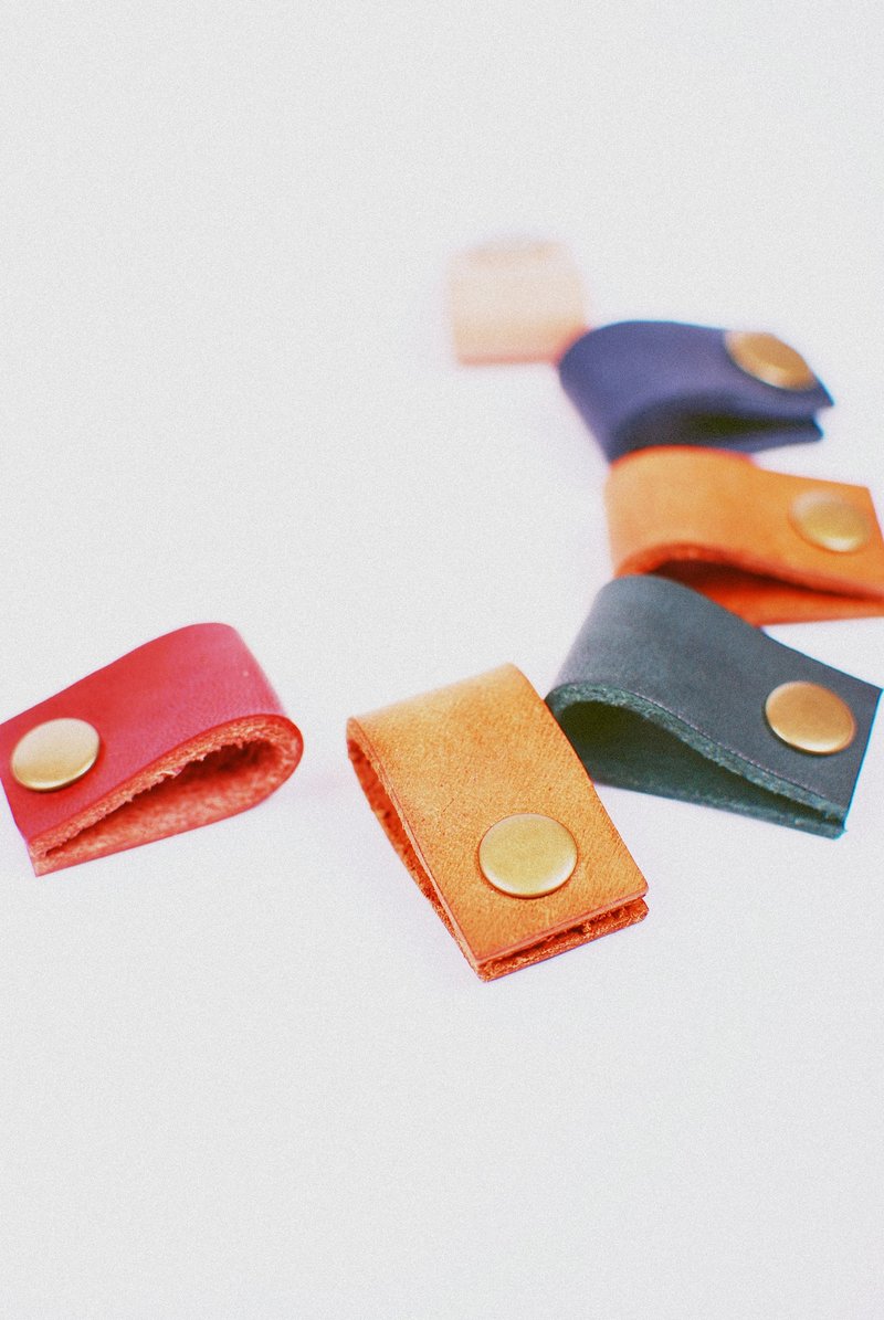 一个不够。卷线器(3个/组) - 卷线器/电线收纳 - 真皮 多色