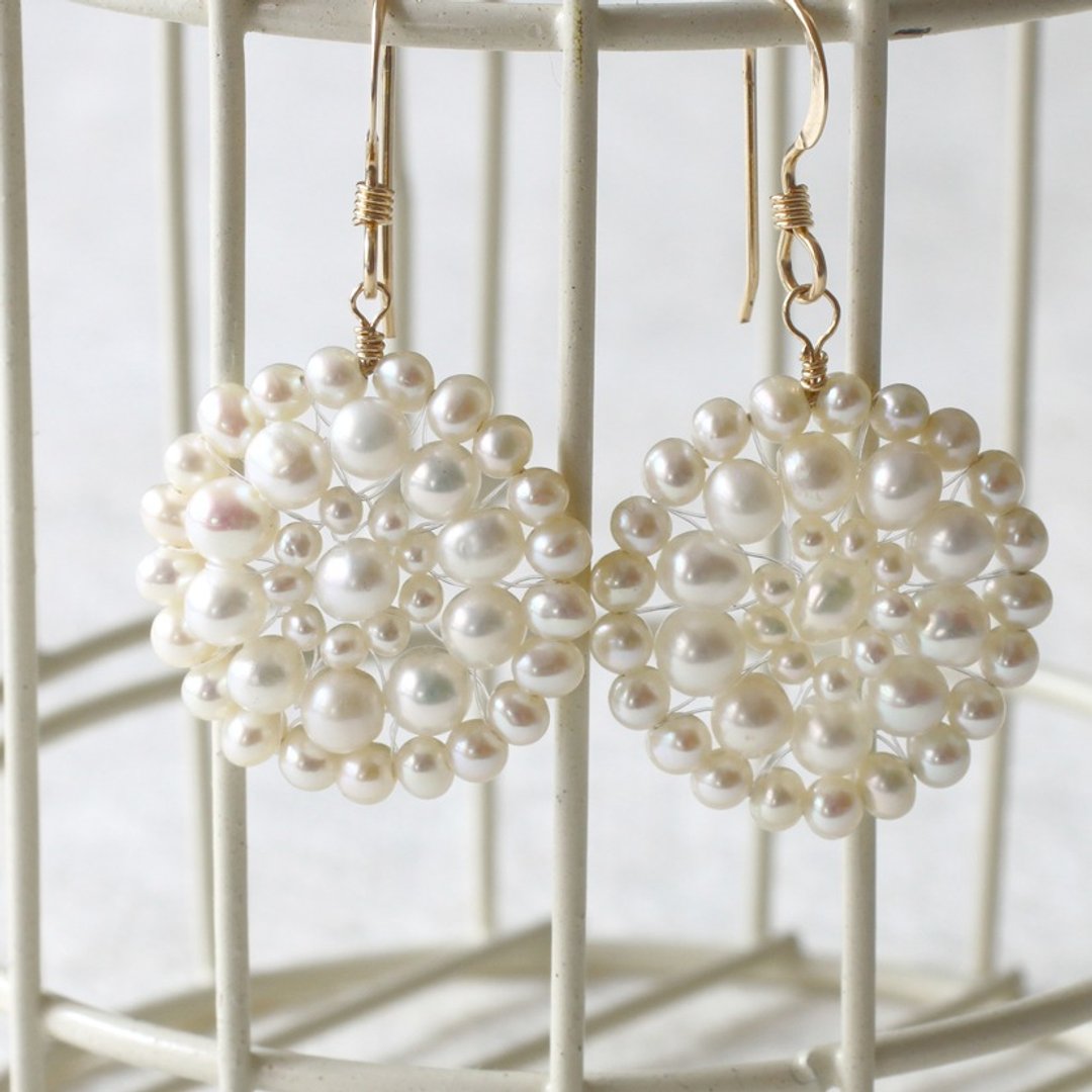 Earrings-Freshwater Pearl and 14KGF Romantic Earrings-LacePr01 - 耳环/耳夹 - 其他金属 白色