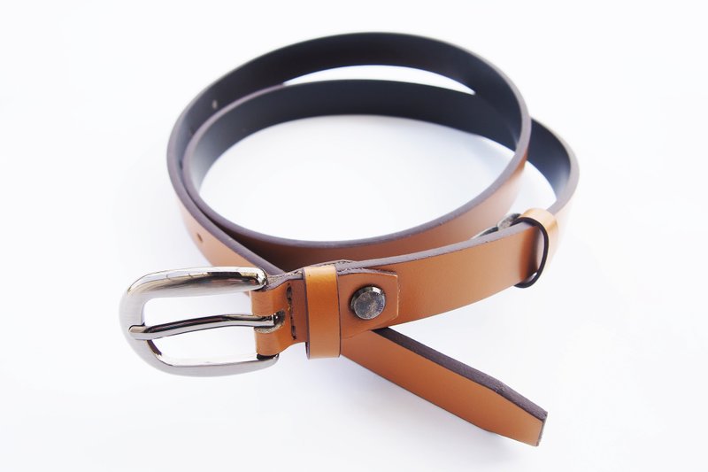 Brown genuine leather belt with smoke black buckle for girl and woman - 皮带/腰带 - 真皮 咖啡色