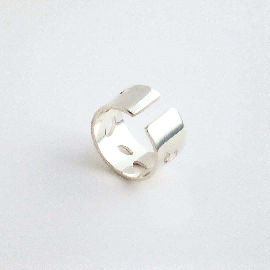 [Order production] ring / 950 silver petal design - 戒指 - 其他金属 灰色