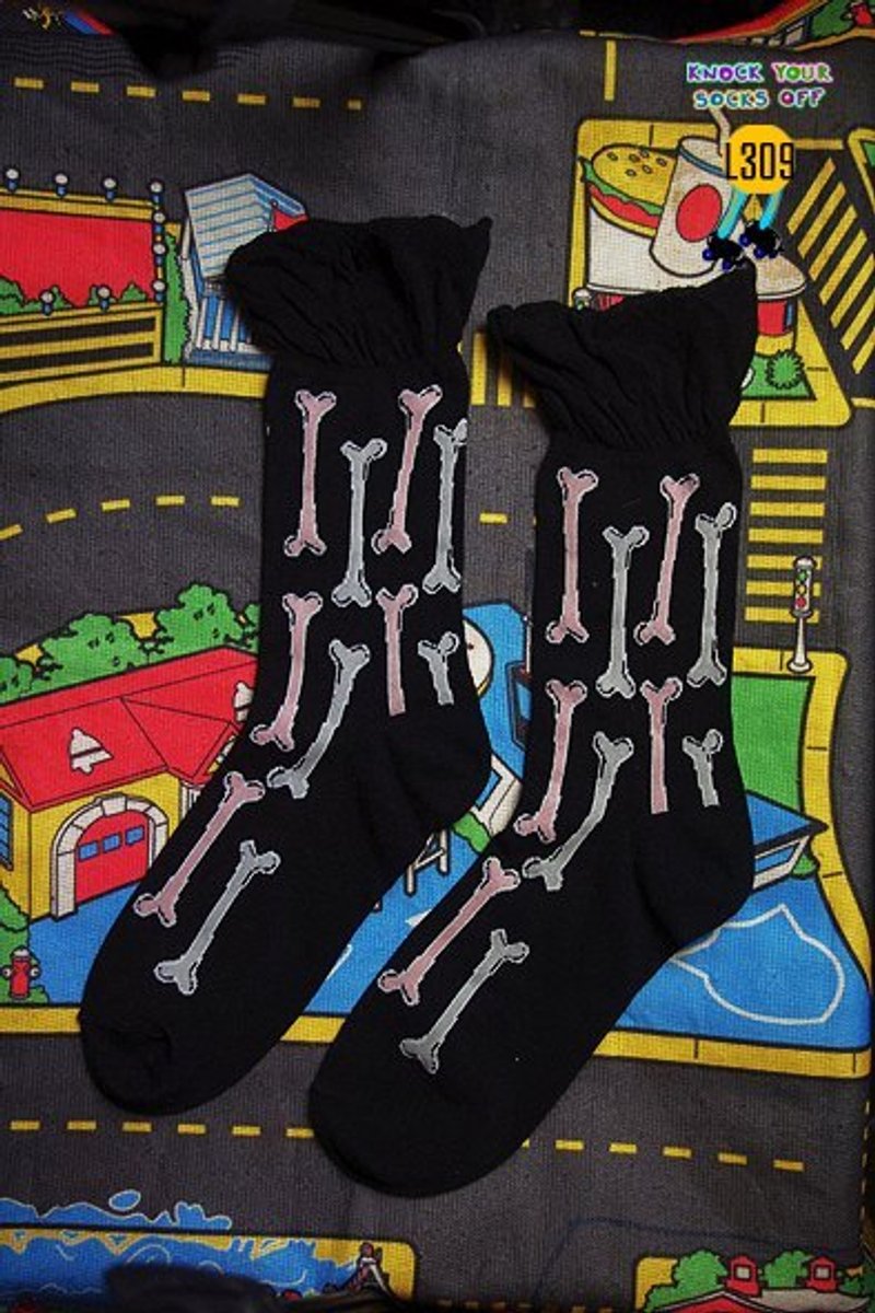 黑骨头袜!!夏漪眺=knock your socks off !! - 袜子 - 其他材质 黑色