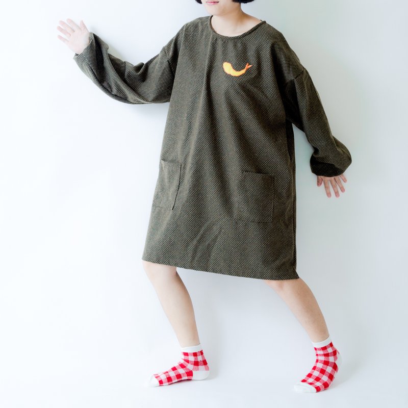 炸虾好好吃 / 澎澎洋装 / 绿色毛毛布 / 浅浅土黄十字满天星 - 洋装/连衣裙 - 其他材质 绿色