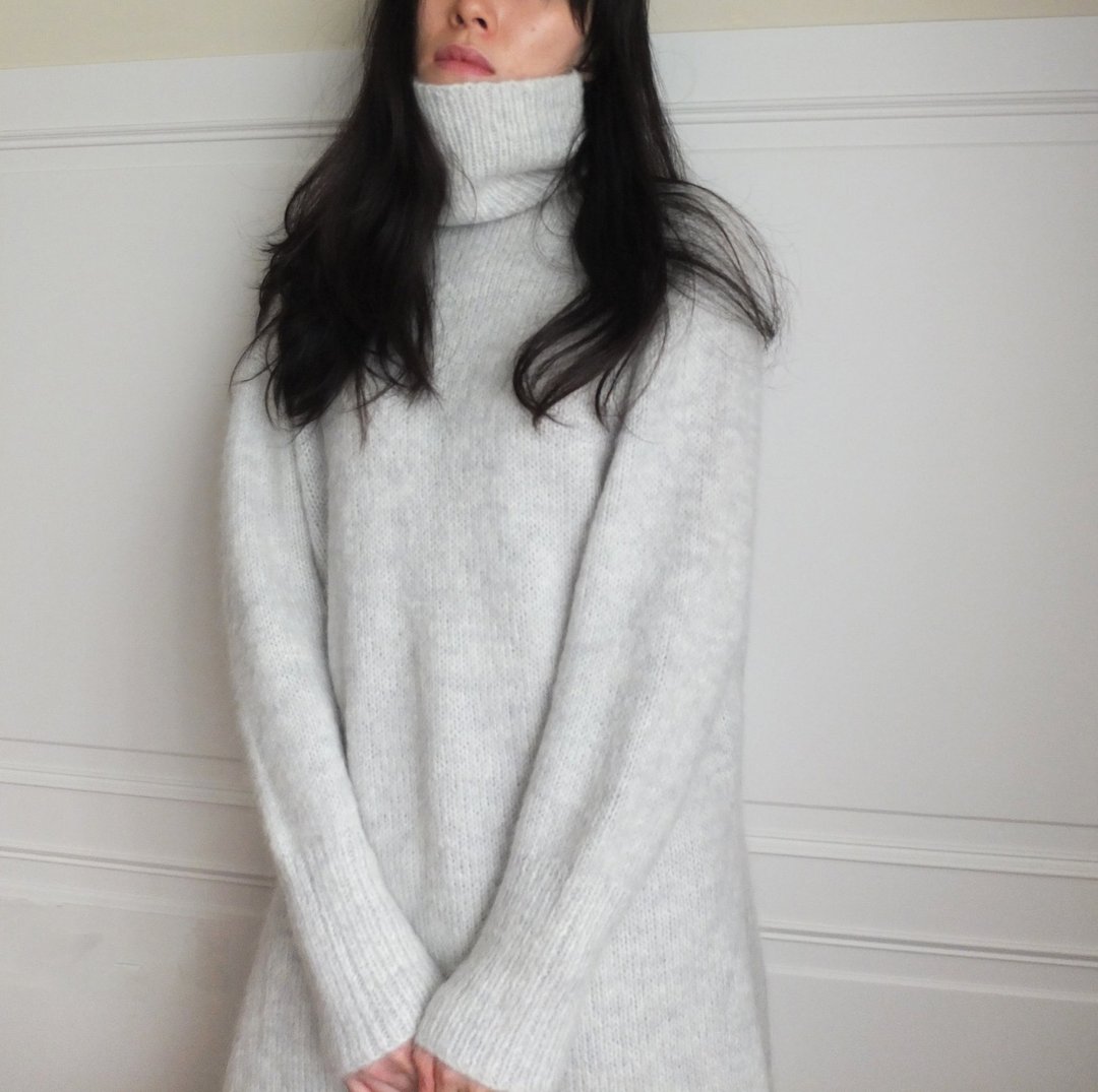 浅灰马海毛纯手工开岔毛衣式洋装(马海毛线断货 改版cashmere 再版中  详请请洽客服) - 女装针织衫/毛衣 - 棉 灰色