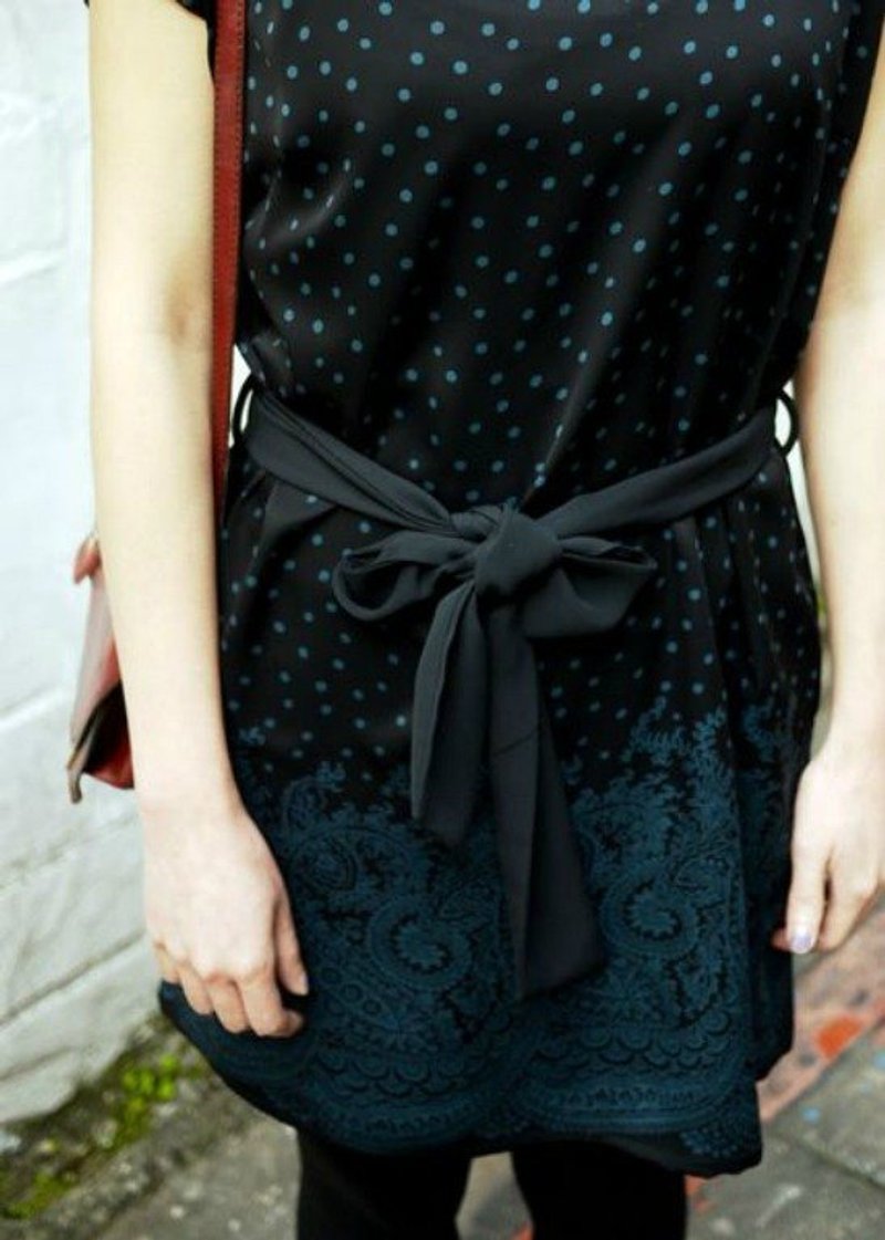 Georgia Tsao //蓝点点宫廷风绑带洋装 - 洋装/连衣裙 - 其他材质 黑色