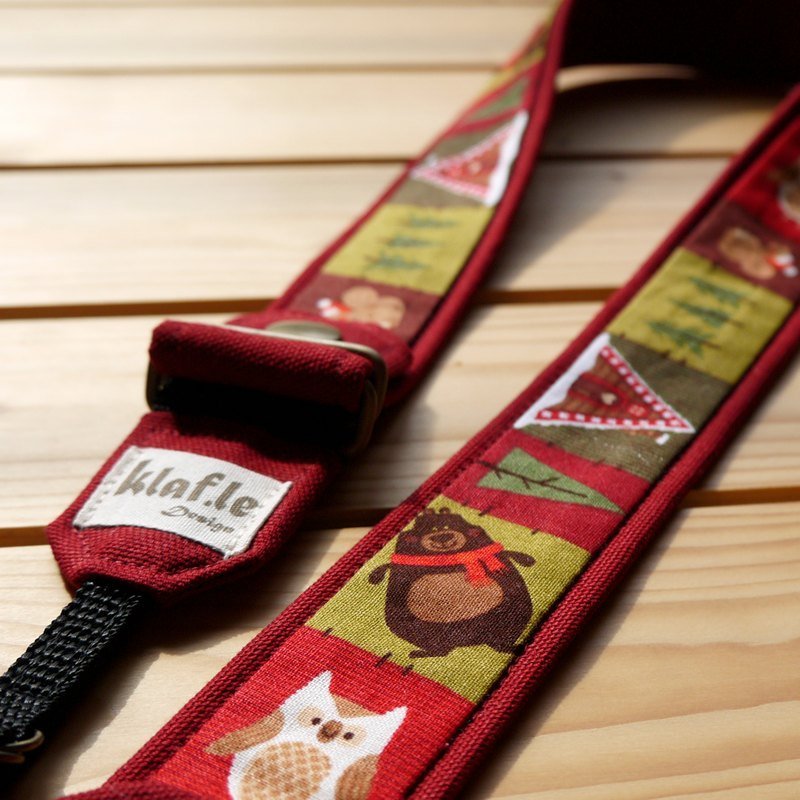 不怕冷的小黑熊相机带-珂蕾芙乐可拆式相机带-可承受单眼相机重量 - 证件套/卡套 - 其他材质 红色