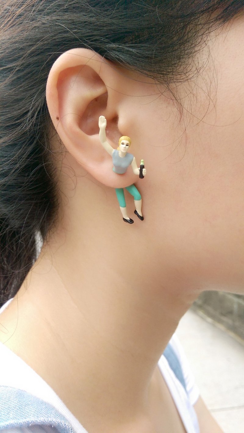 台湾原创 Double M 都会男女耳环-喝酒篇 - 耳环/耳夹 - 塑料 灰色